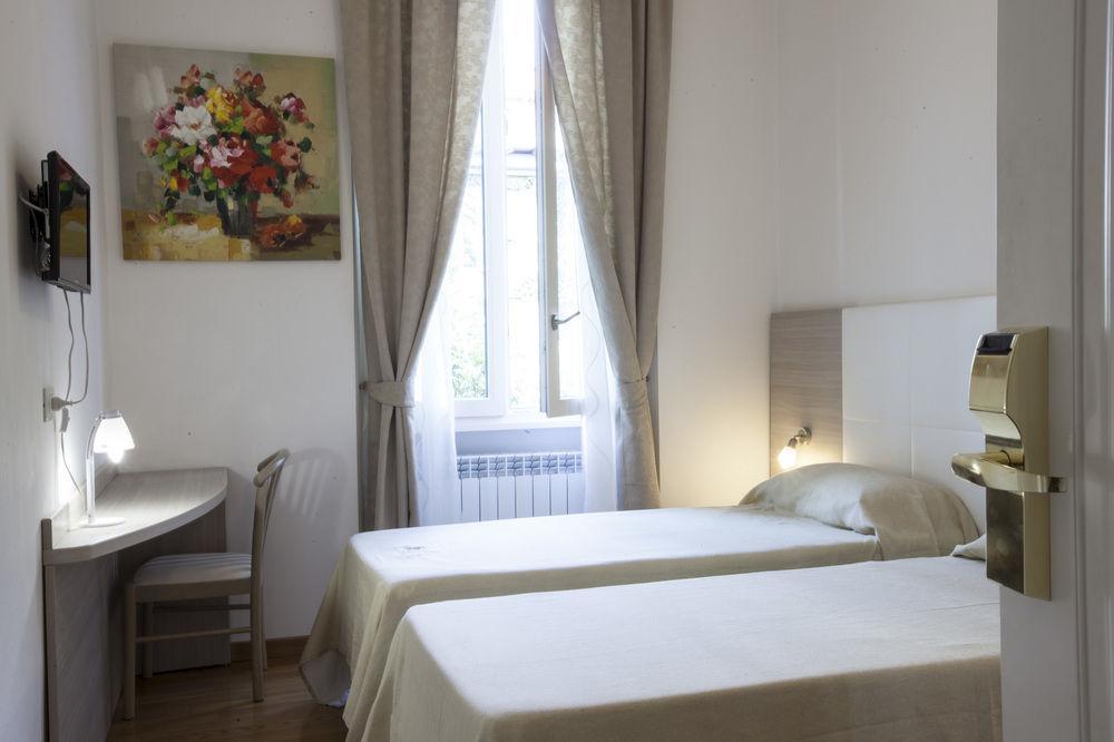 Hotel Amalfi Milan Exterior photo