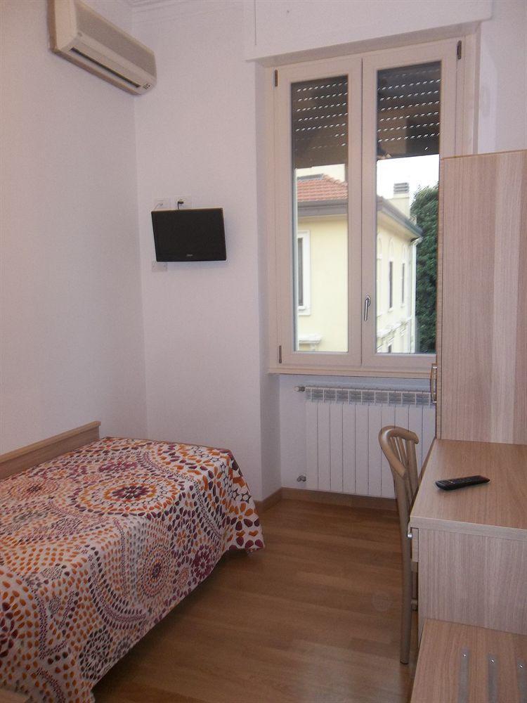 Hotel Amalfi Milan Exterior photo
