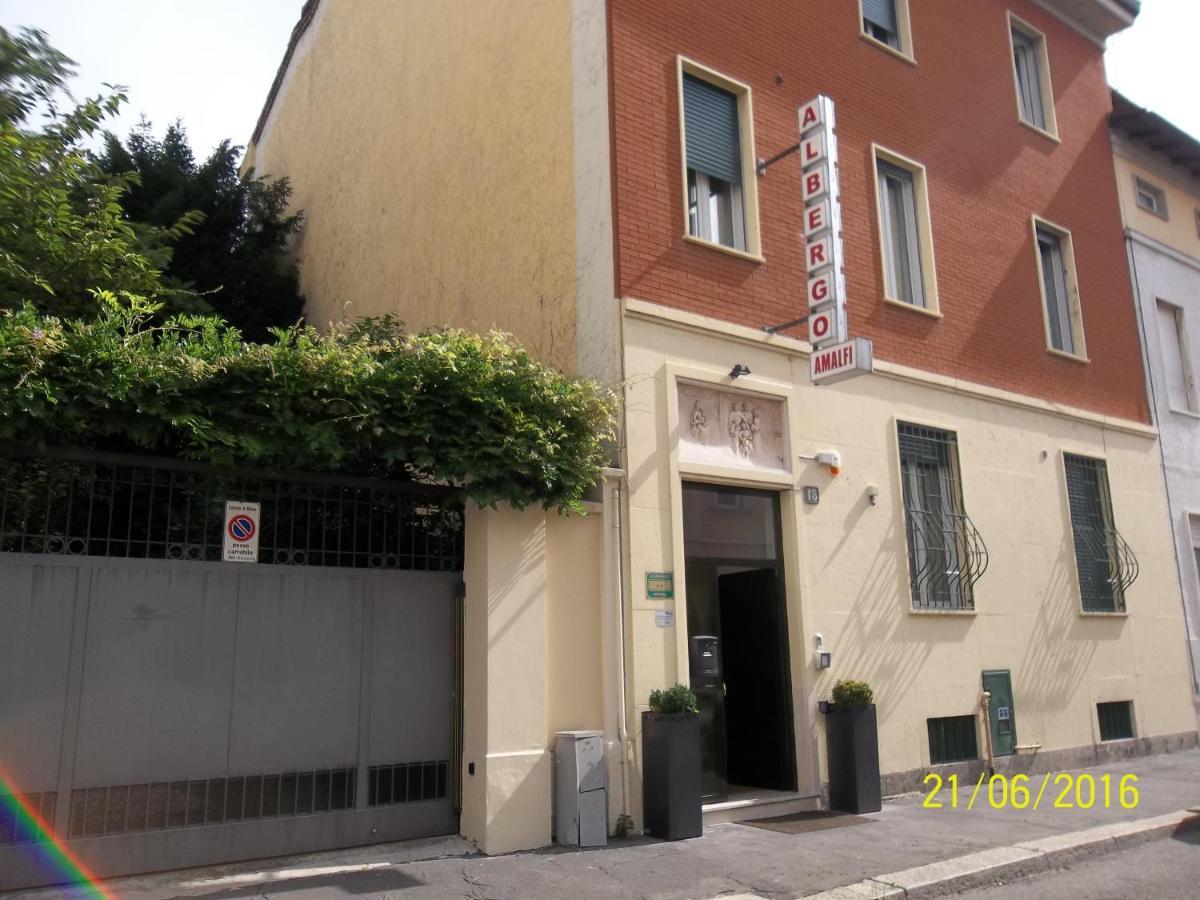 Hotel Amalfi Milan Exterior photo